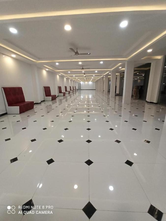 Gods County. Resort & Banquets Tarapith Dış mekan fotoğraf