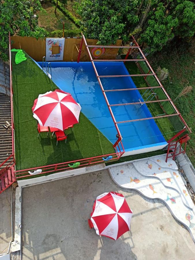 Gods County. Resort & Banquets Tarapith Dış mekan fotoğraf