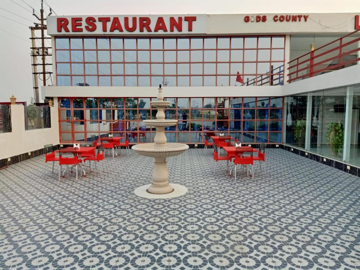 Gods County. Resort & Banquets Tarapith Dış mekan fotoğraf