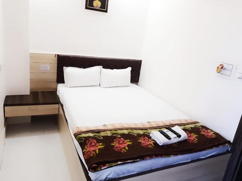 Gods County. Resort & Banquets Tarapith Dış mekan fotoğraf