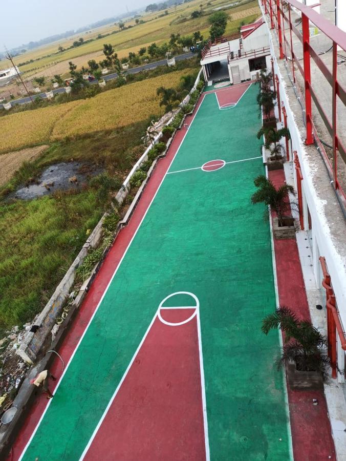 Gods County. Resort & Banquets Tarapith Dış mekan fotoğraf