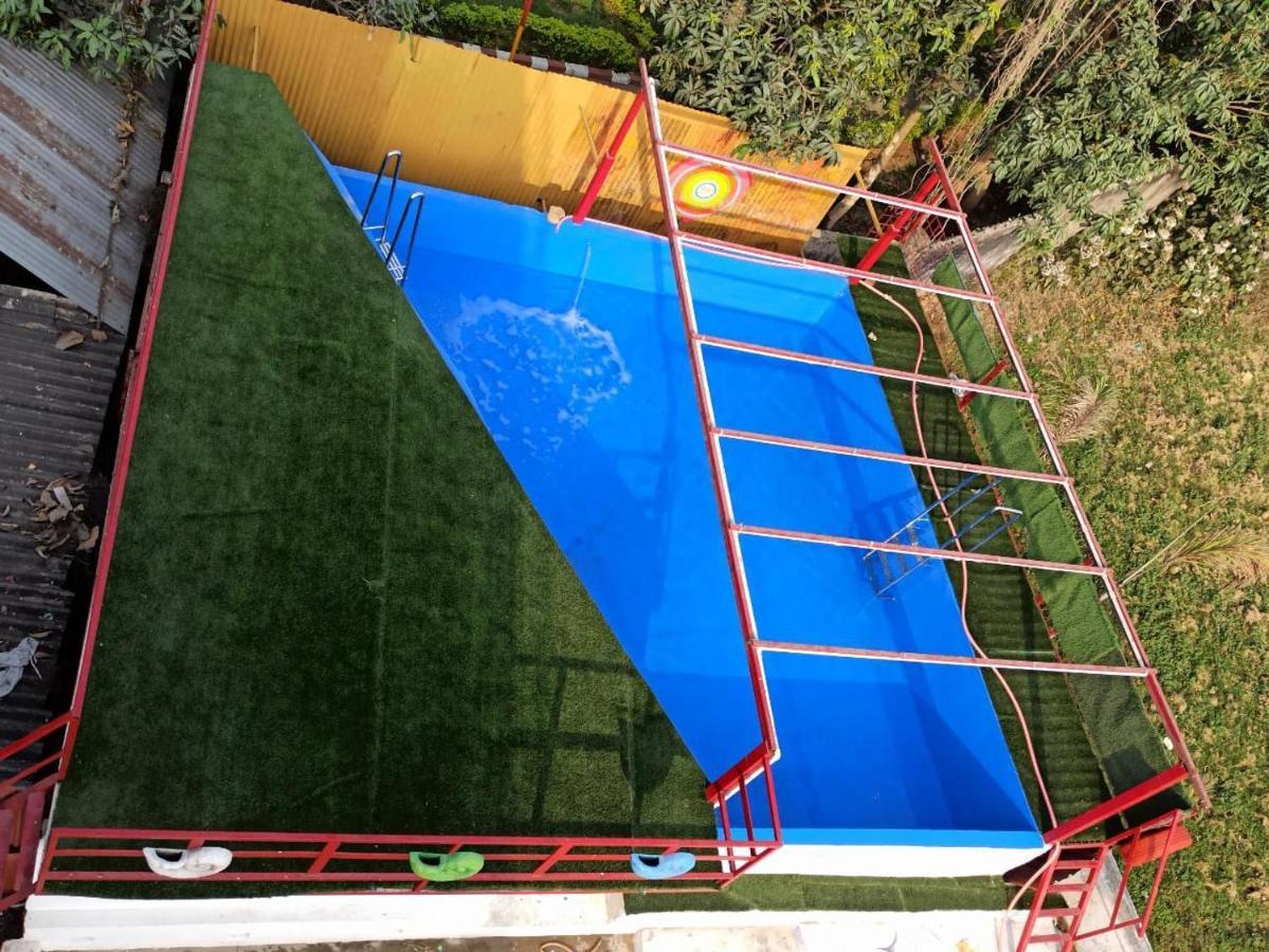 Gods County. Resort & Banquets Tarapith Dış mekan fotoğraf