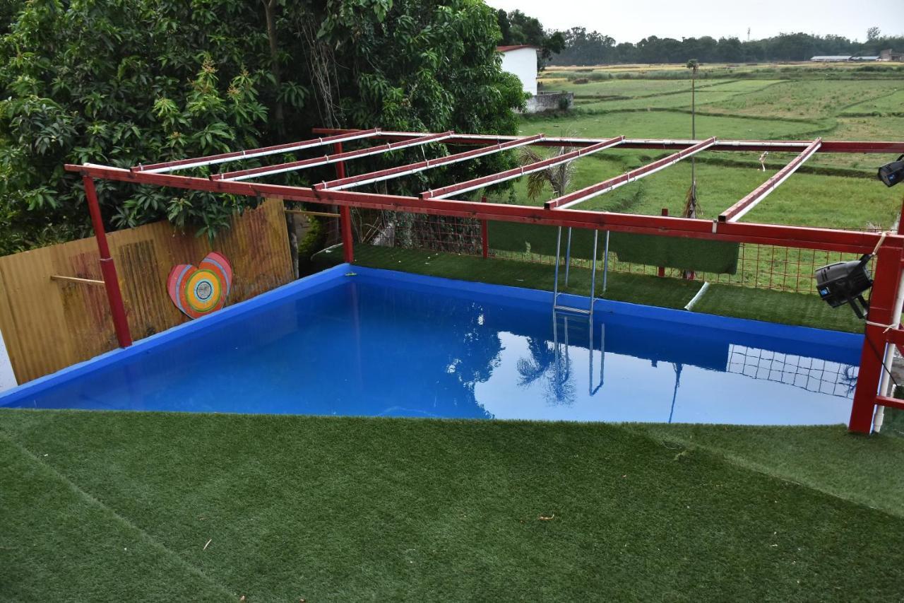 Gods County. Resort & Banquets Tarapith Dış mekan fotoğraf