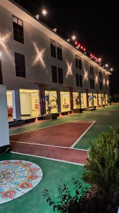 Gods County. Resort & Banquets Tarapith Dış mekan fotoğraf